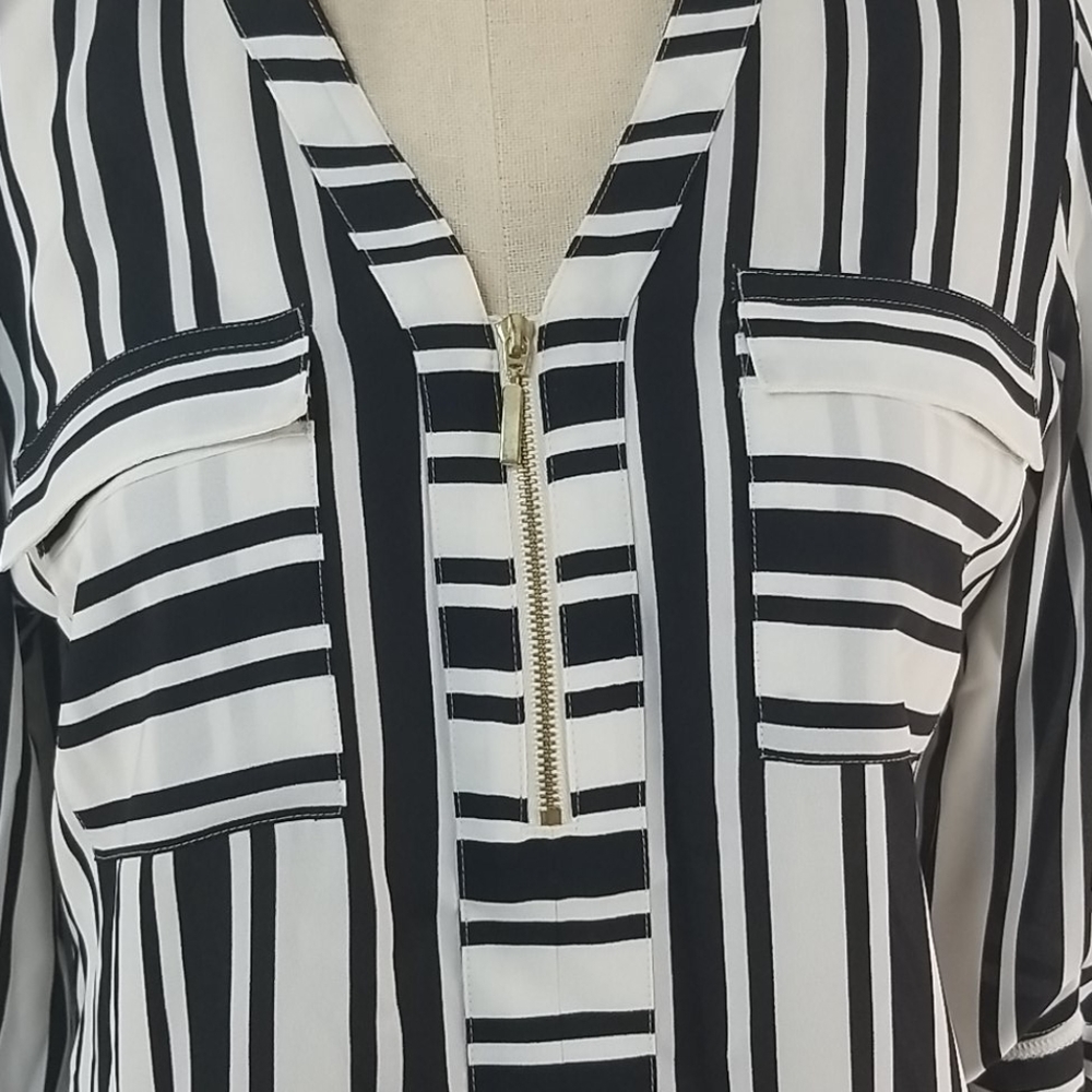 Express white and black striped top small - Picture 3 of 6